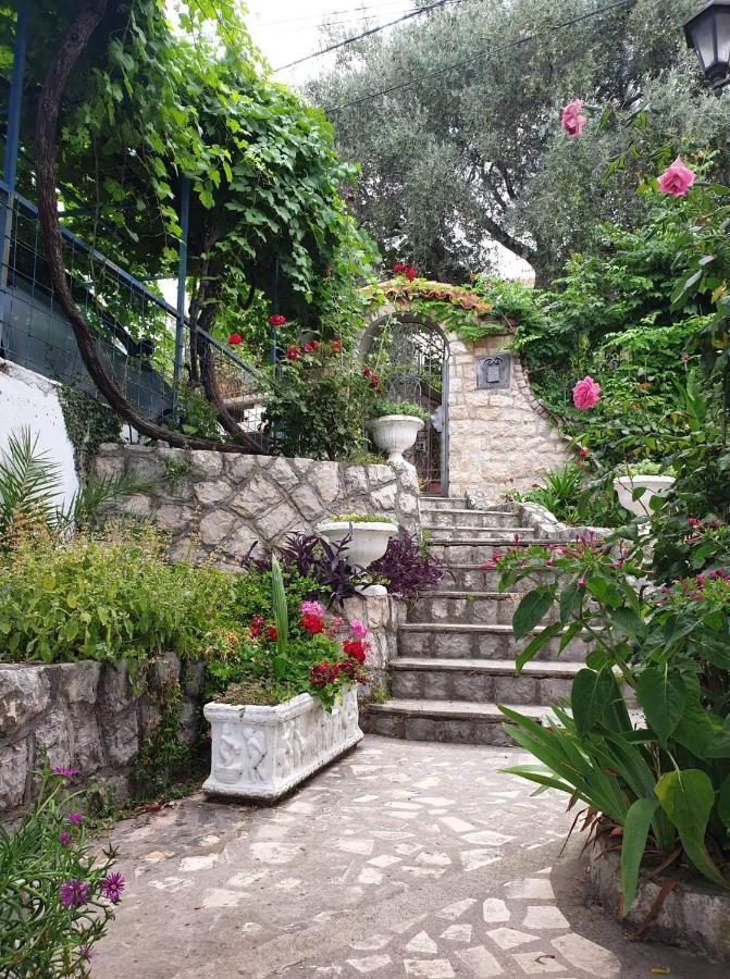 Apartman Veliki Pijesak Dobra Voda Bagian luar foto
